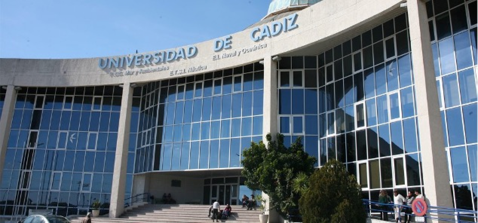 Тахсил дар Донишгоҳи Кадизи (Universidad de Cádiz) Шоҳигарии Испания дар доираи барномаи Эразмус+ КА171