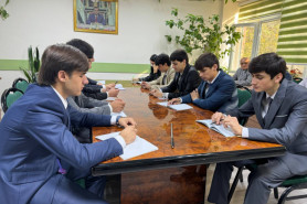 ДАРСИ КУШОДИ НАМУНАВӢ