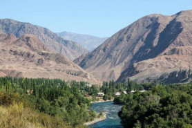 ЗИЁИЕ ОЗОДИХОҲ, САРАФРОЗ ВА 