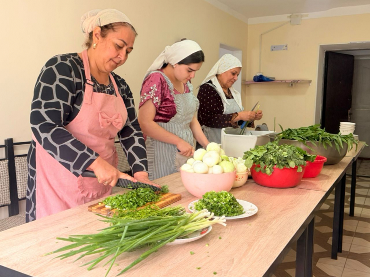 БАРГУЗОРИИ МАҲФИЛИ НАВБАТИИ “КАДБОНУ”