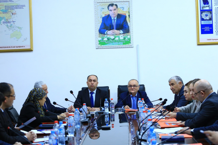 КРУГЛЫЙ СТОЛ НА ТЕМУ «ГЕНДЕРНОЕ РАВЕНСТВО – ОСНОВА ПРАВ ЧЕЛОВЕКА: ТРАНСНАЦИОНАЛЬНЫЕ И ЛОКАЛЬНЫЕ ВЫЗОВЫ», ПОСВЯЩЁННЫЙ МЕЖДУНАРОДНОМУ ДНЮ ПРАВ ЧЕЛОВЕКА